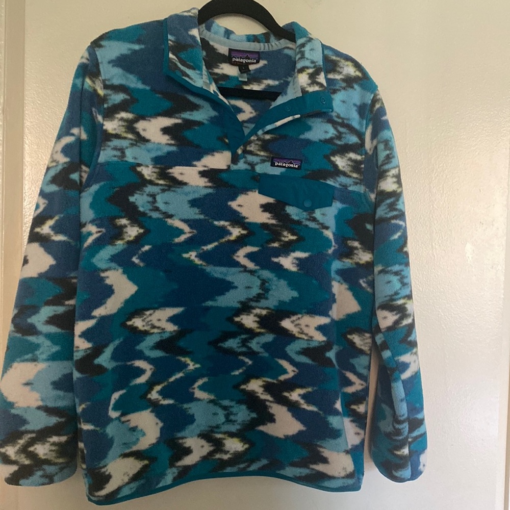 Patagonia women sweater